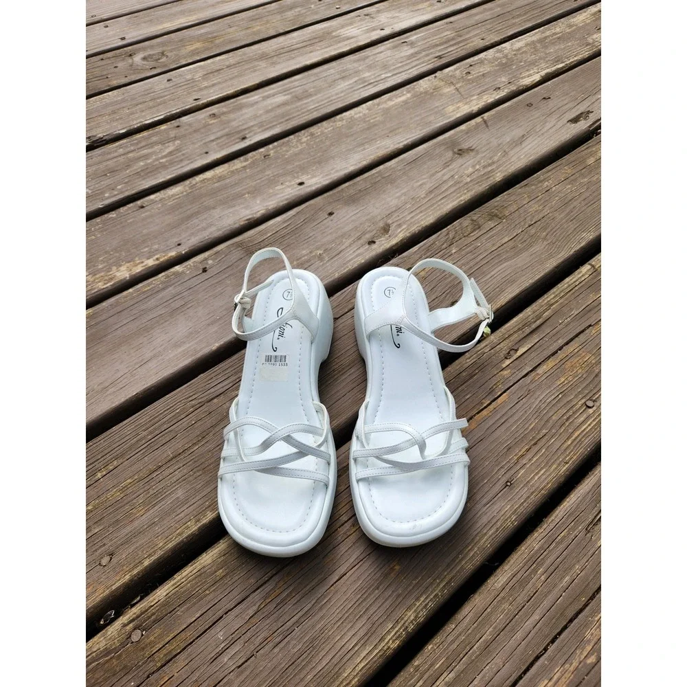 Vintage 90s Y2K Fioni Wedge Sandals White Strappy Platform Bratz Chunky Heel 7.5